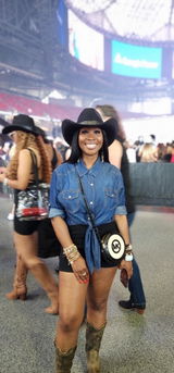 Tashanda review photo