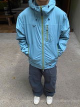 Alvaro review photo