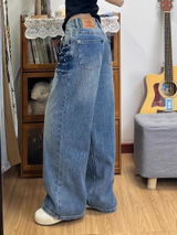 Savannah Phillips review photo