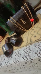 Zainab review photo