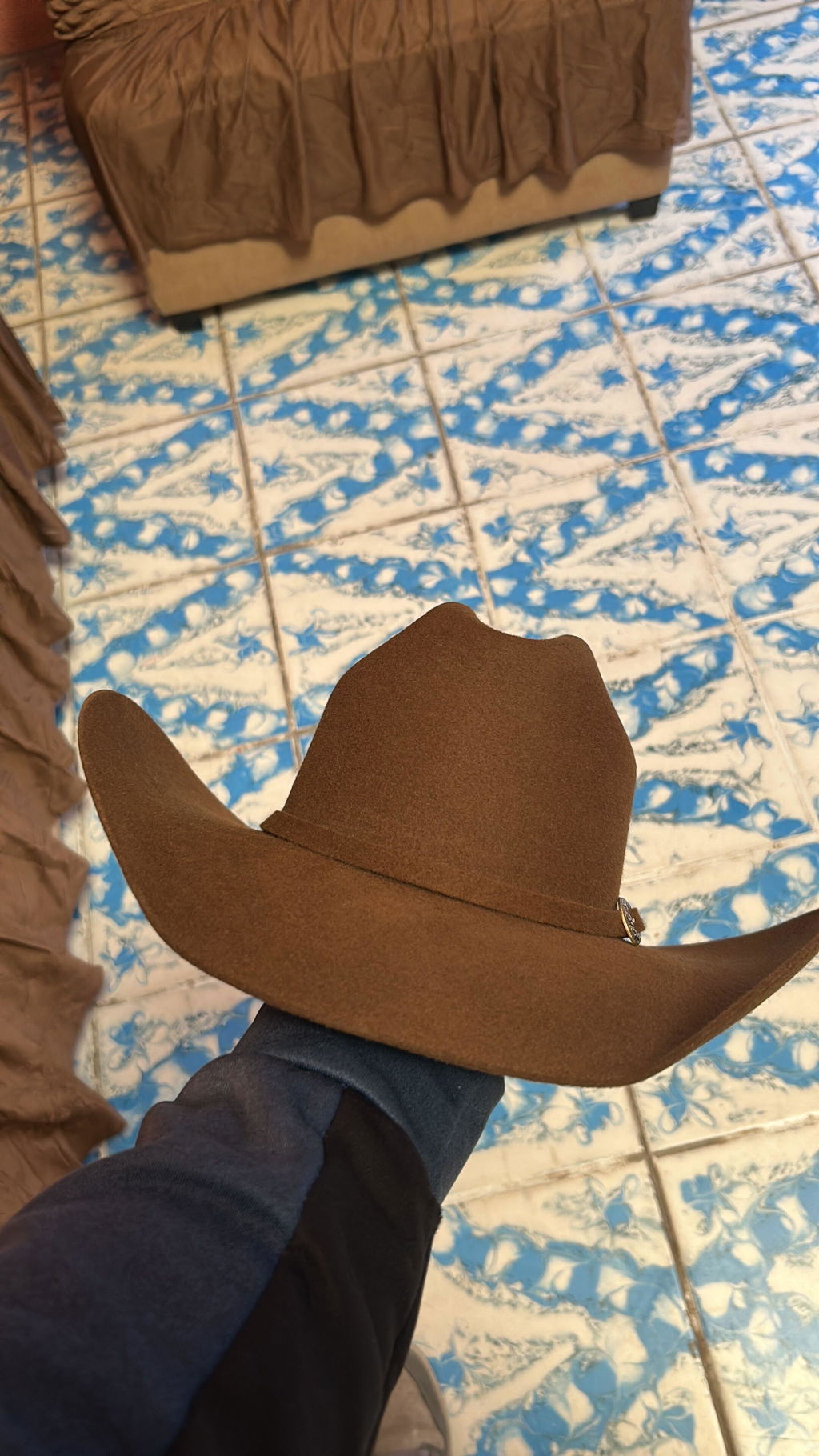 Luis Ángel · John