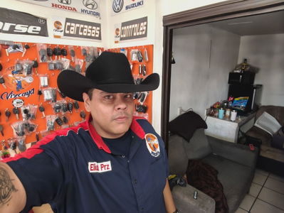 Foto publicada por Eliud con su sombrero Goose Western