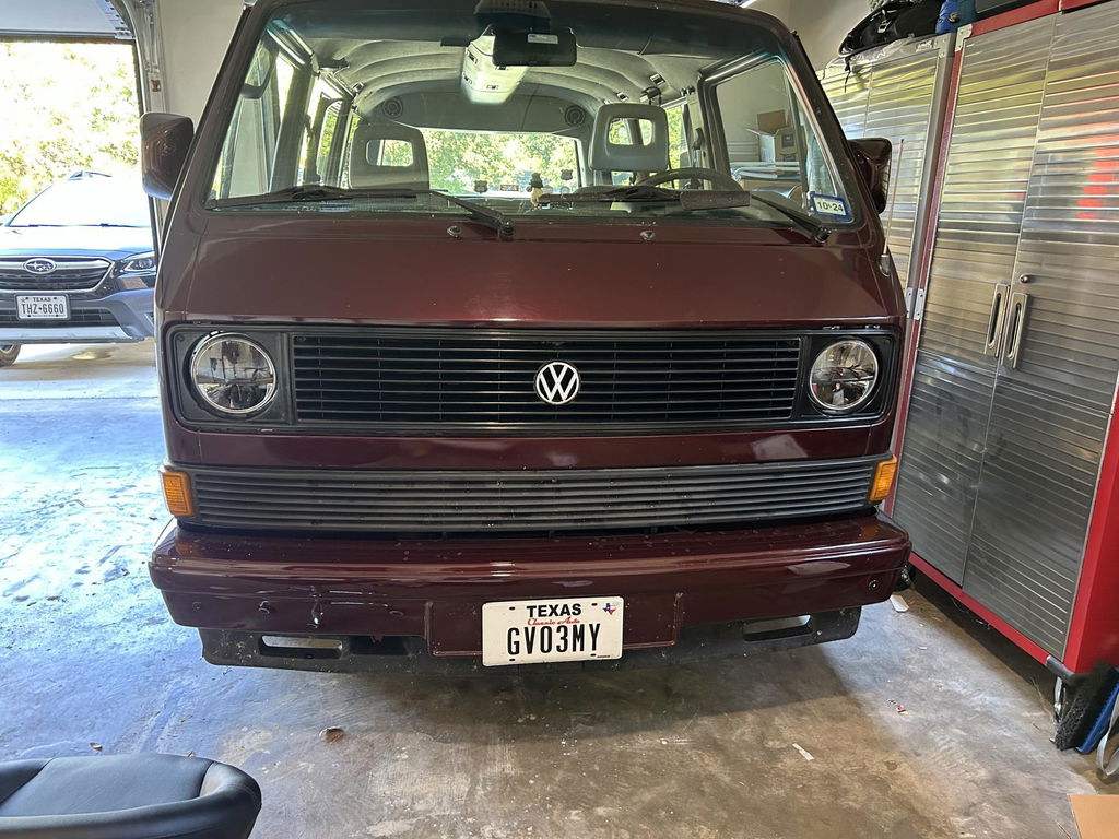 Grille Kit for Late Vanagon Round Headlights | GoWesty
