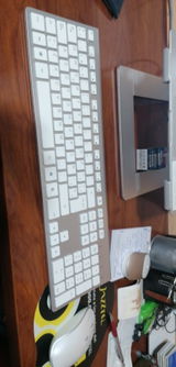 Rechargeable 106 Keycaps Wireless Keyboard and Mouse Set