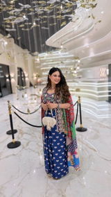 Ishita review photo