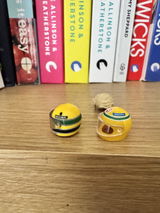 Lee England review photo