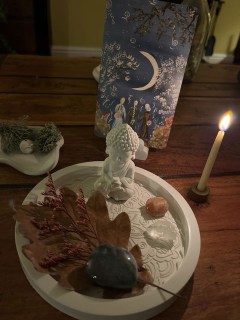Altar Tray and Buddha Set