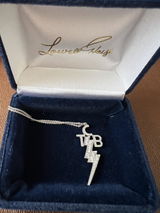 Lynsey T review photo