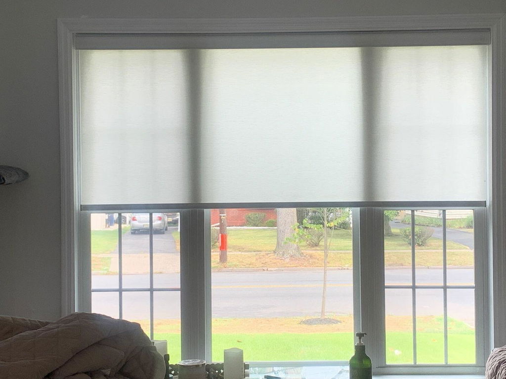 Motorized | Light Filtering | Rechargeable | Roller Shades | Customizable