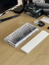 Rostyslav Dederchuk review photo