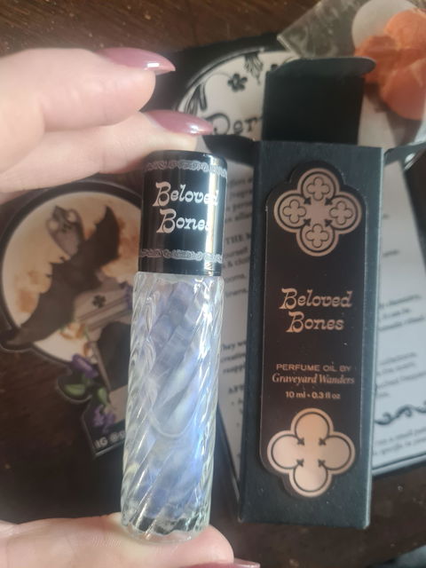 Beloved Bones ~ Perfume Oil (Sandalwood & Clove)