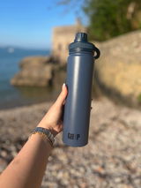 740ml Magnetic Phone Holder Water Bottle | Hands-Free Hydration