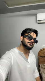 Sumit Pandey review photo