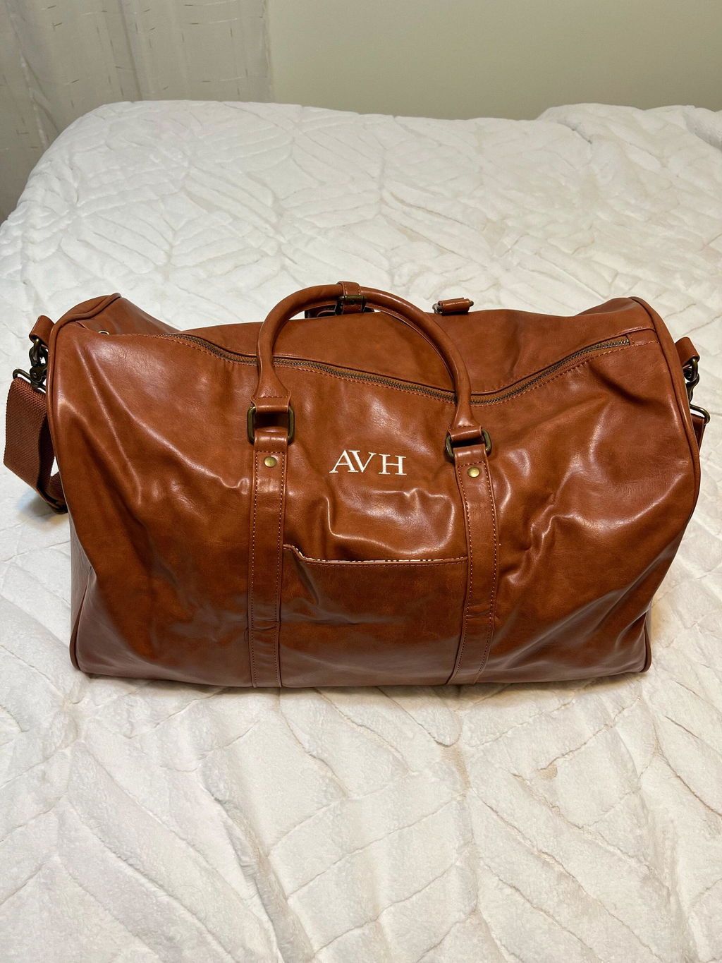 Customer photo of the Gentlemen's Duffle Bag personalized gift from Groovy Guy Gifts, shared in a five star review by Daniel V.