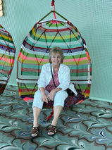 Phyllis Jones review photo