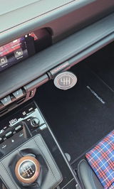 Porsche 992 Wireless Charging Phone Mount, MagSafe Compatible