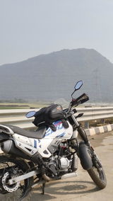 Surya Teja Yarra review photo