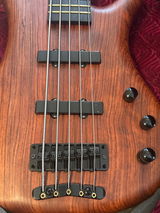 Isaac DaBassman review photo