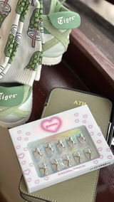 A. review photo