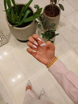 L. review photo