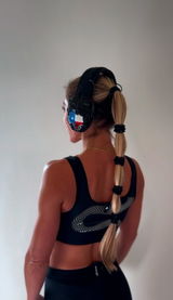 Danielle Pfeil review photo