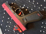 G review photo