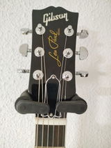 Óscar Vivas review photo