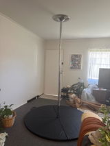 Itsleilanibyron review photo