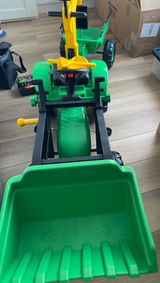 Shannon review photo