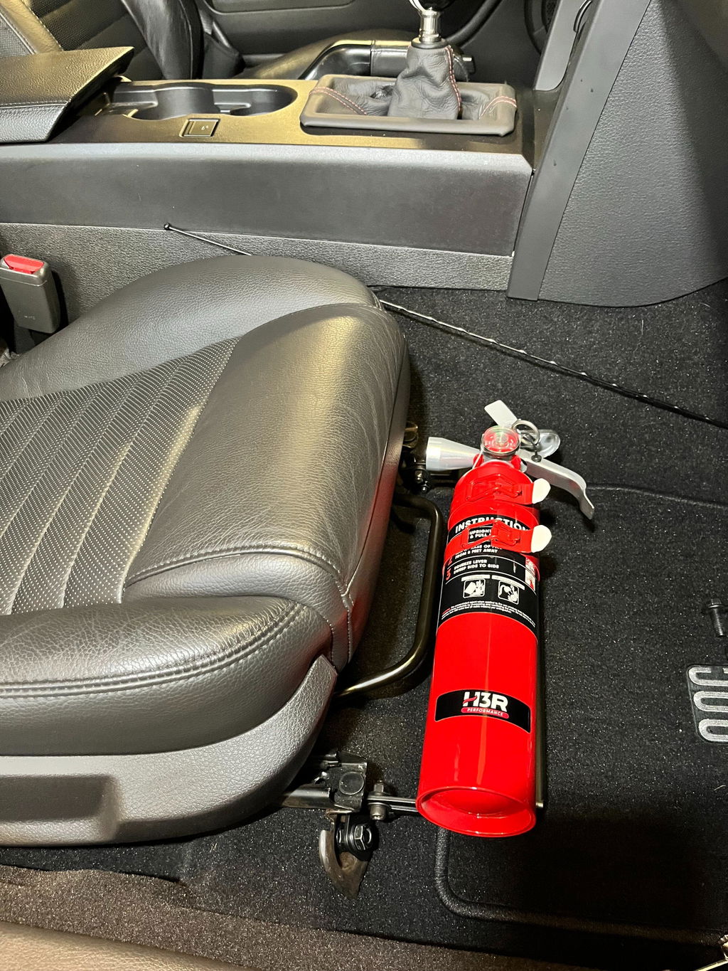 HalGuard Clean Agent Car Fire Extinguisher - 1.4 lb.