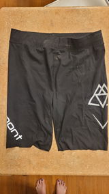 Ezra review photo