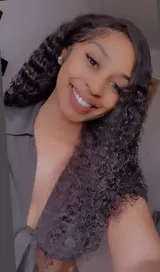 Danielle review photo
