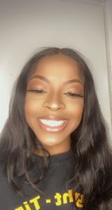 Niasha Batson review photo