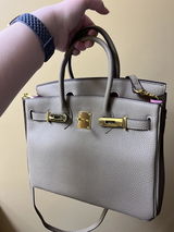 Alethia Minzlaff review photo