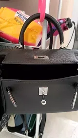 Melan review photo