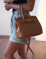 Vasilena G. review photo