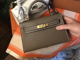 Linda review photo