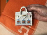 Linda review photo
