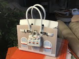 Linda review photo