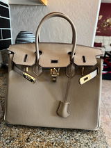 Debra review photo