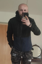Jonny review photo