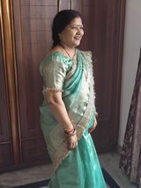 Pankhuri review photo