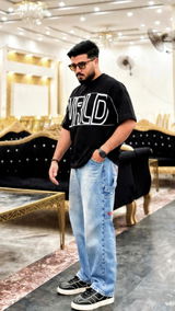 Ahmad Akram review photo