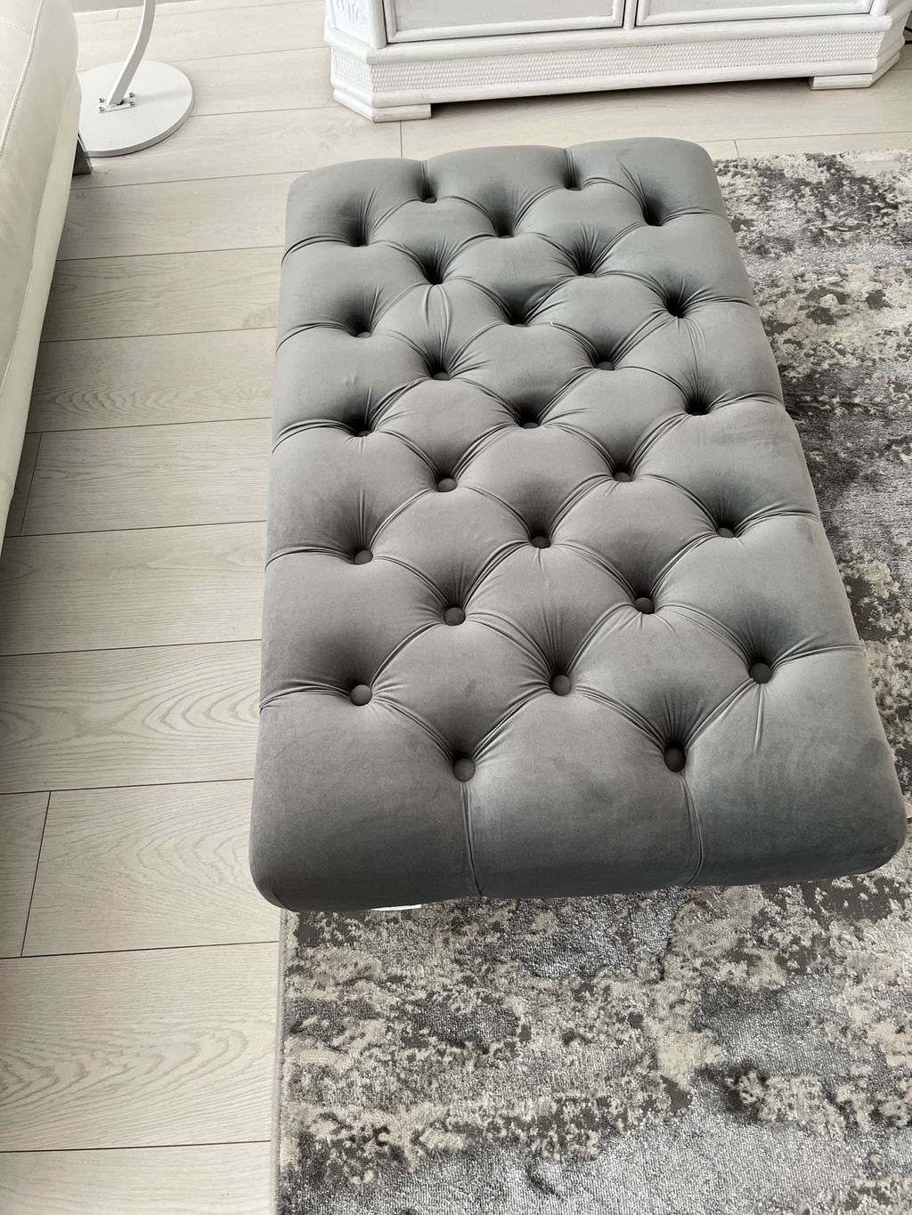 Rectangular Velvet Footstool with Buttontuft
