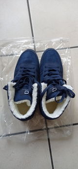 D.B. review photo