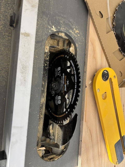 HARDWIN 8-1/4 Inch 60T Circular Saw Blade, 5/8 Inch Arbor Fine Finish Blade for Wood, Plywood and MDF