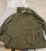 Mikel Halsey review photo