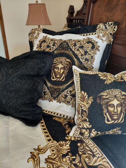 Luxury Black & Gold Baroque Tapestry Pillowcase – Medusa Design