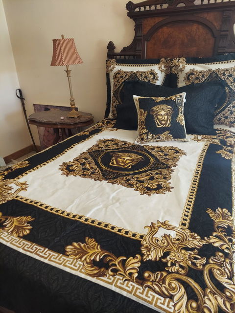 Luxury Black & Gold Baroque Tapestry Pillowcase – Medusa Design