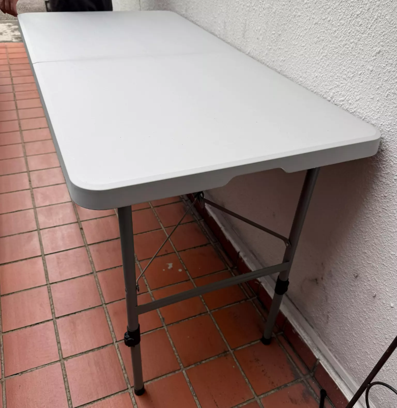 STORRA+ Height Adjustable Foldable Table